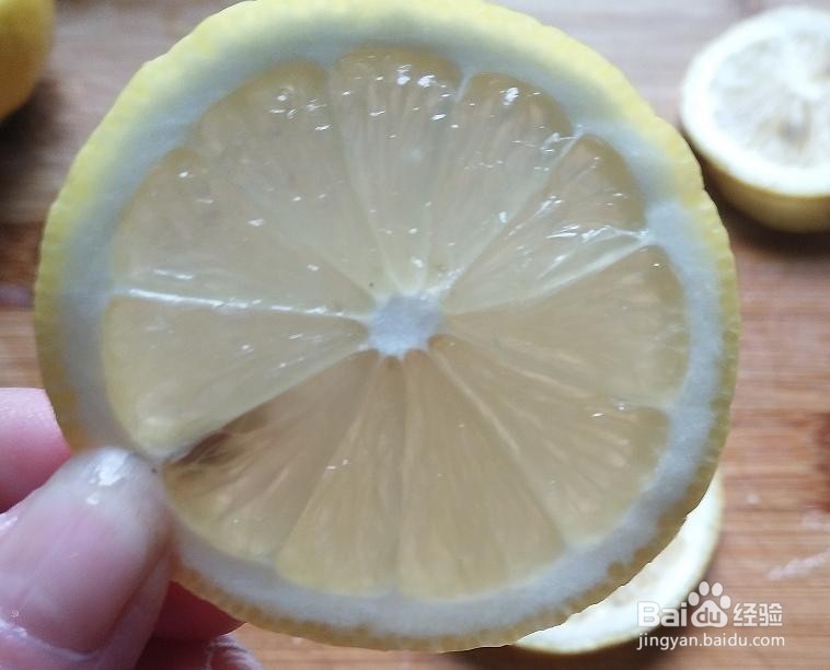 怎样做蜂蜜柠檬水