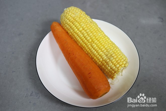 玉米鸭腿煲菜品