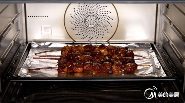 红柳枝烤羊肉串