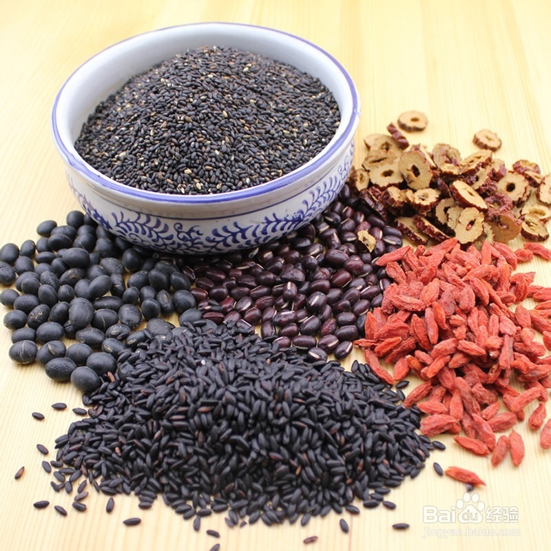 让风湿患者标本兼治的养生粥——滋补肝肾粥