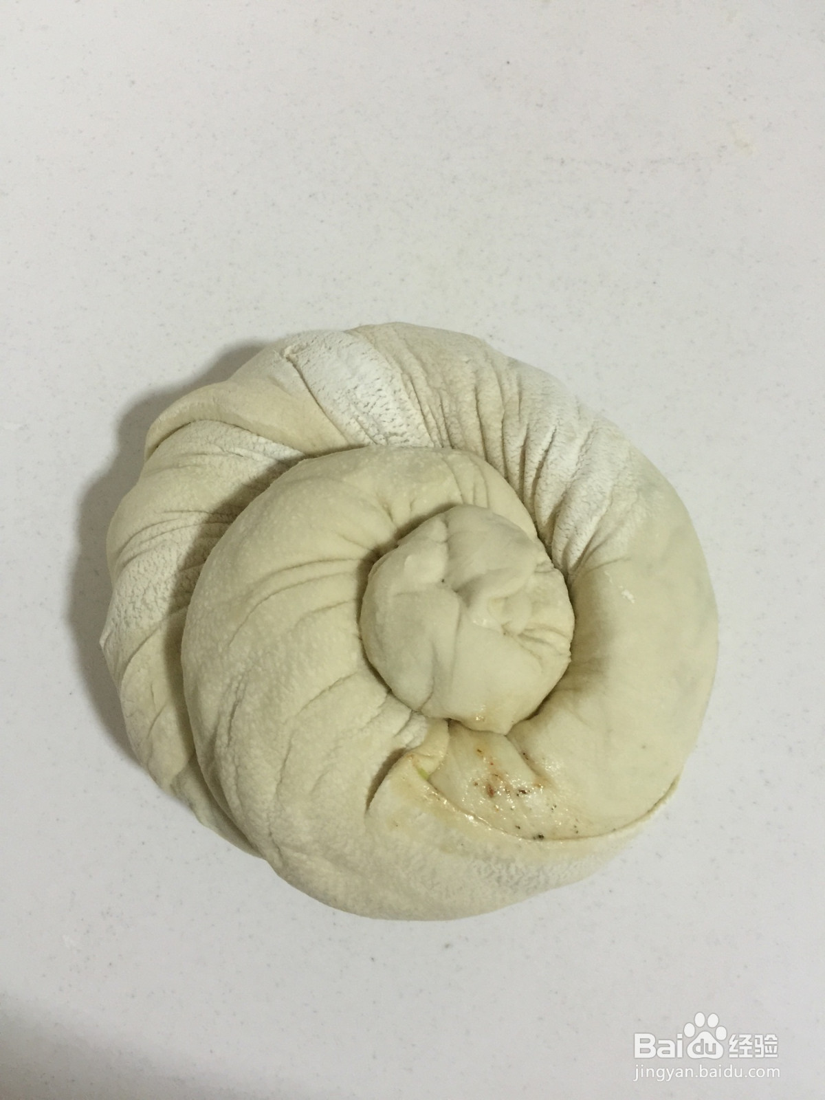 椒盐葱油饼的做法