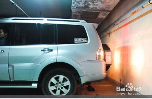 停车倒车的安全攻略