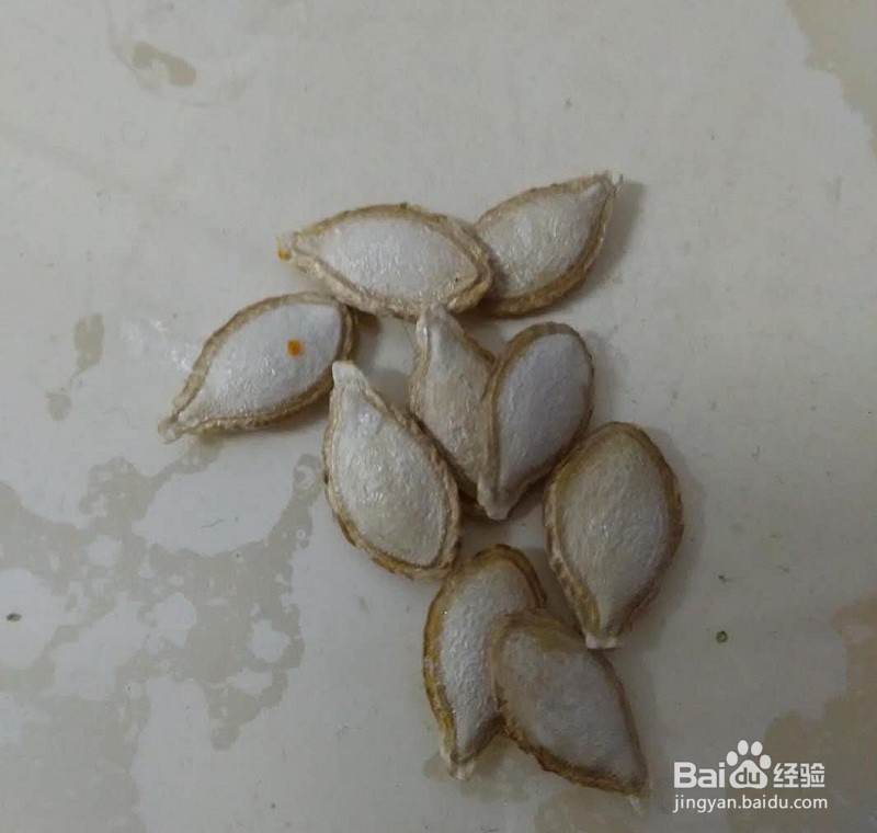 吃生南瓜籽有什么好处