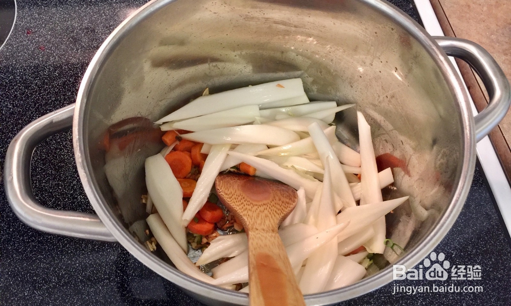 怎么做肉丸蔬菜粉丝汤