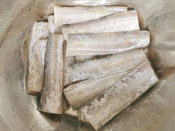 私房老醋烹带鱼