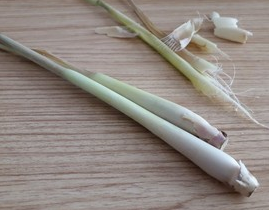 简单的香兰叶鸡