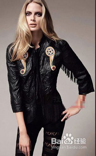 时尚魅惑的职场形象的四个搭配建议