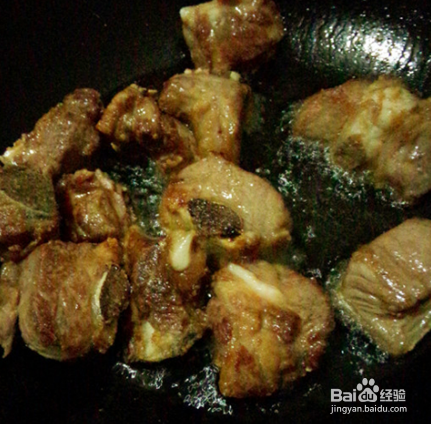 家常土豆烧排骨的做法