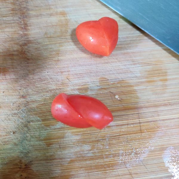 鸡蛋土豆爱心三明治