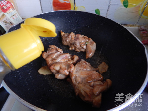 照烧鸡腿饭的做法