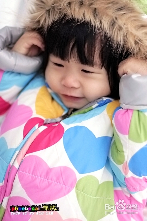 雪中宝贝俏表情(组图)