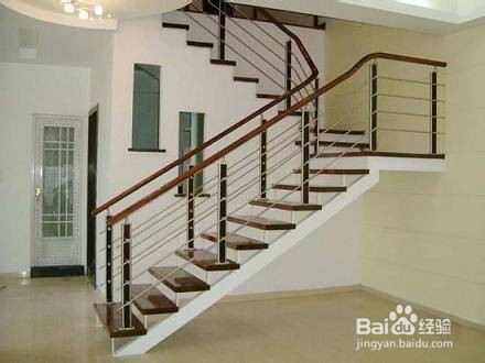 怎么样选购整体楼梯？