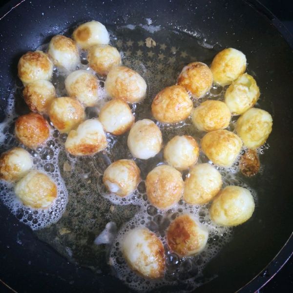 蒜蓉蚝油虎皮鹌鹑蛋