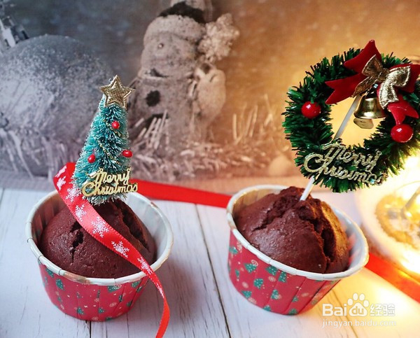 自制红丝绒纸杯蛋糕