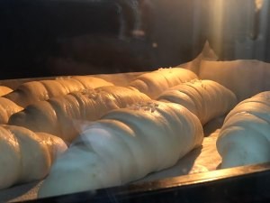 怎么做咸香日式盐面包卷
