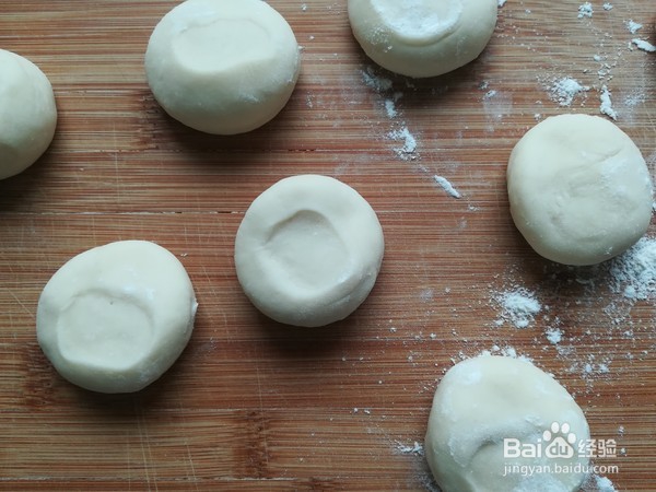 槐花蒸饺的做法