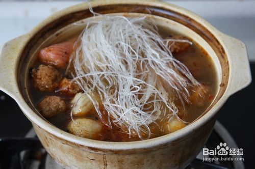二十分钟做出美味---肉丸粉丝煲