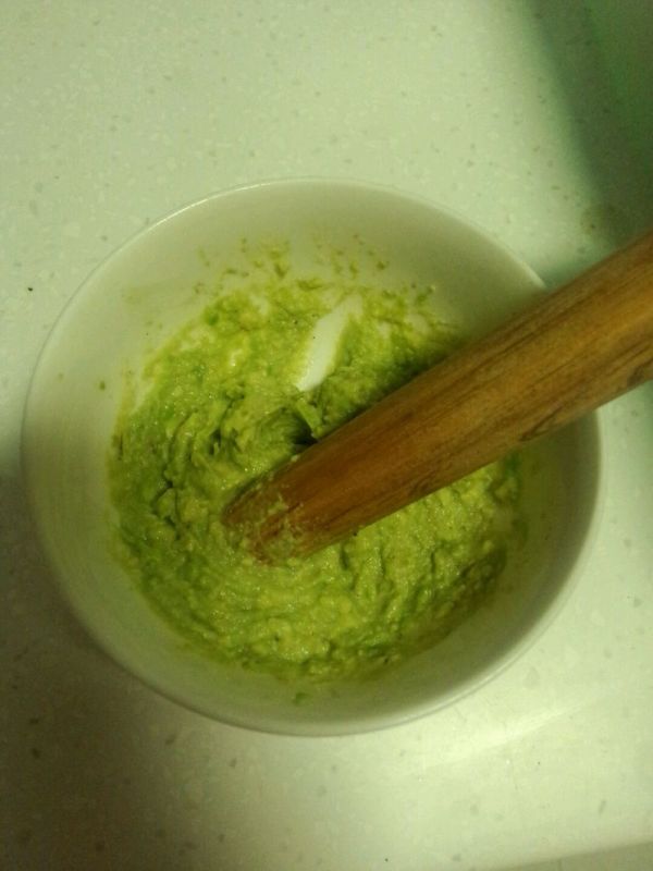 牛油果维也纳热狗