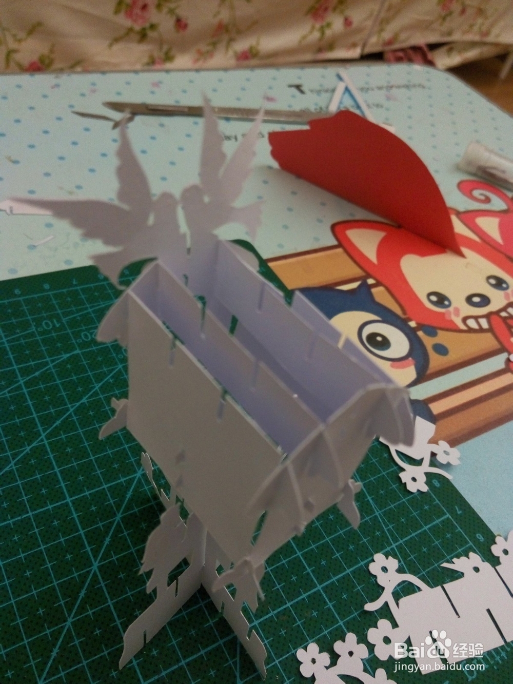 DIY手工剪纸3D立体鸟屋