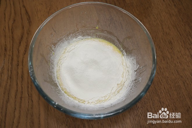 没有烤箱也能在家做的电饭煲版戚风蛋糕