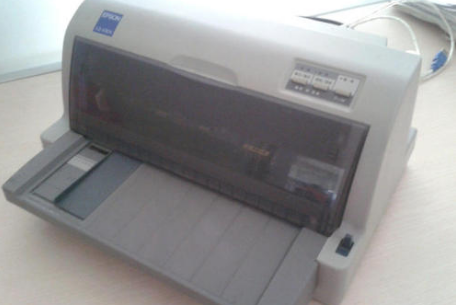 为什么打印机打印的时候会出现一条一条的粗线