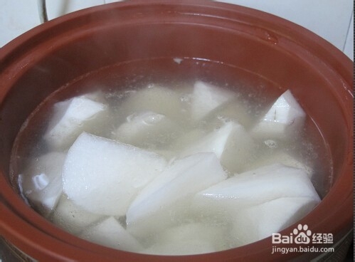 营养丰富:排骨萝卜汤的做法