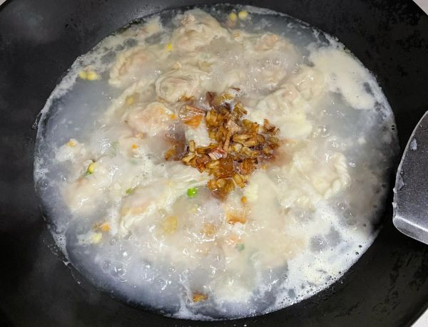 青菜海鲜饺子汤