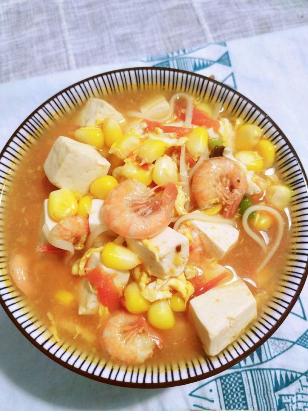 番茄玉米鲜虾面