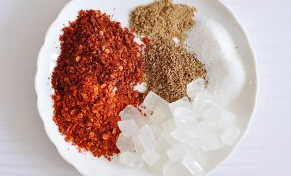 如何制作好吃的川味菜—麻辣鸭脖