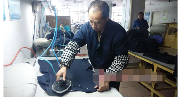 干洗店是如何将羽绒服的褶皱弄平的