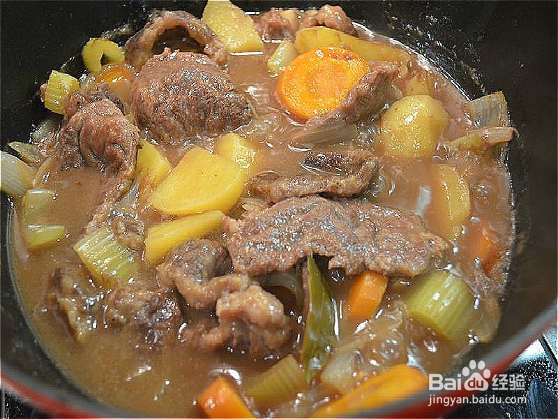 怎样做出家常菜系列之红酒蔬菜炖牛腱