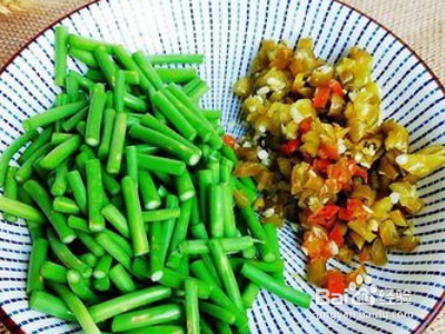 鸭菌子怎么炒好吃？