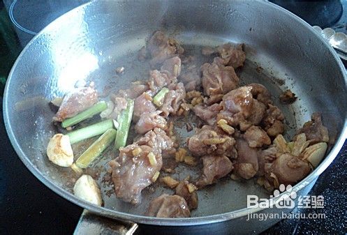 姜蒜炒滑鸡冬菇