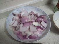 洋葱炒鸡蛋的做法