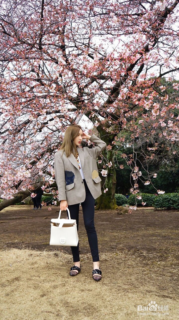 如何把个矮的拍成大高个