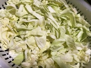 制作很有食欲的炒粉丝