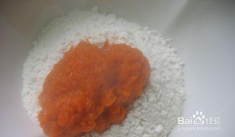 一步步做有胃口的南瓜猪肉香菇水饺