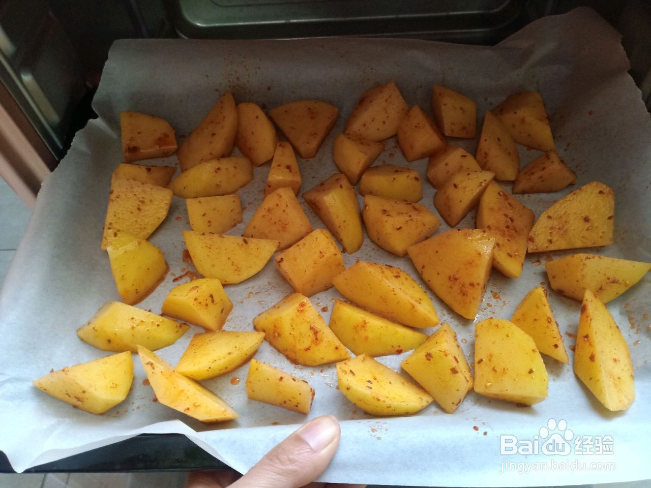 奥尔良烤薯角的做法