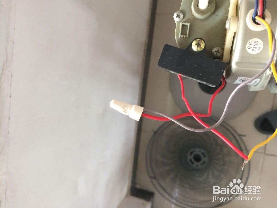 电风扇有烧焦味怎么修
