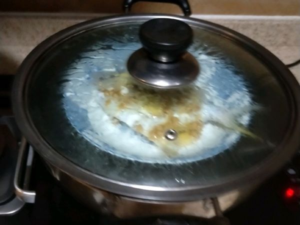 黄豆酱蒸白枪鱼