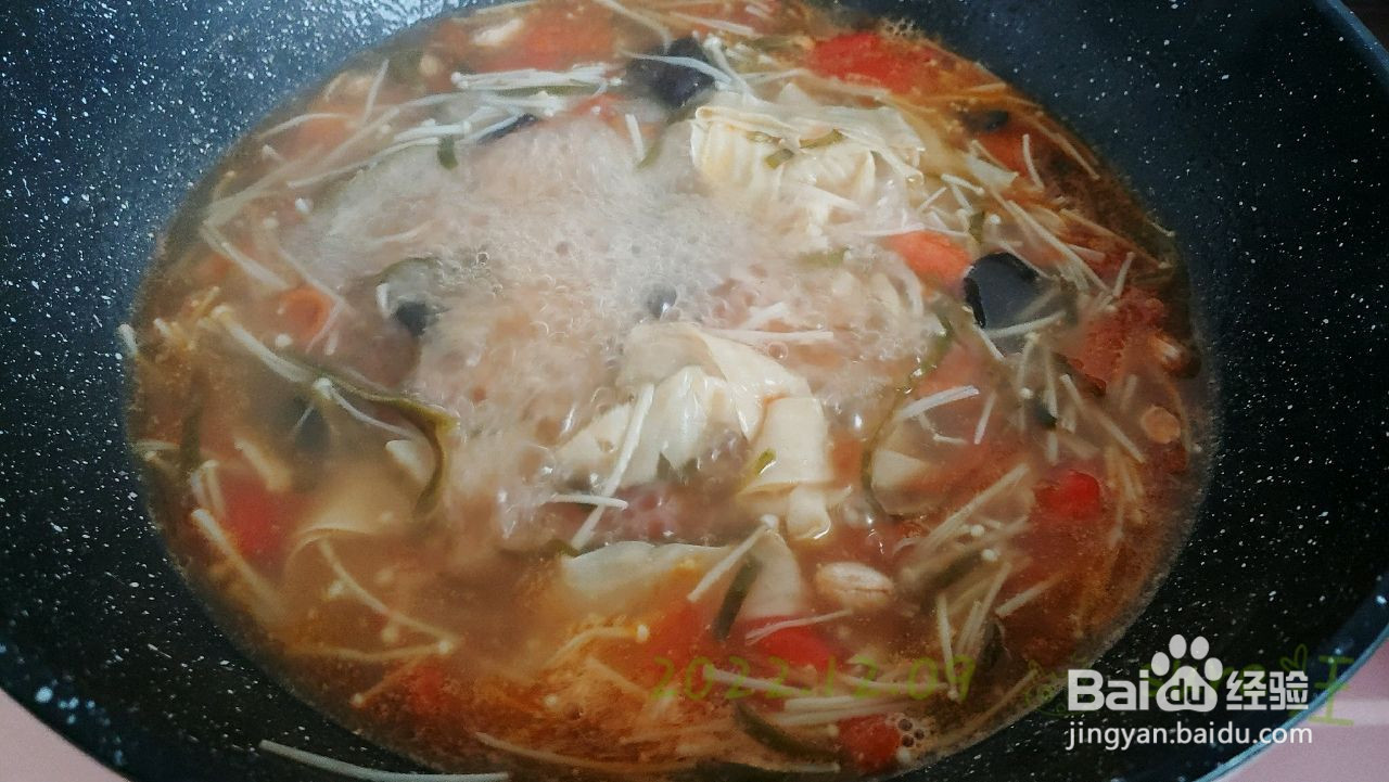 素烩萝卜丸茄汤的做法