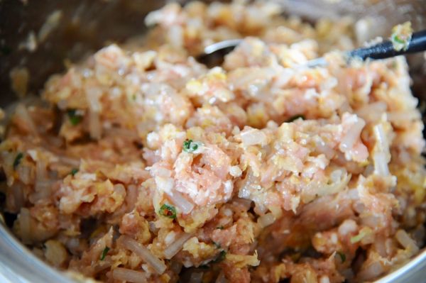 酸菜猪肉粉条馅饼