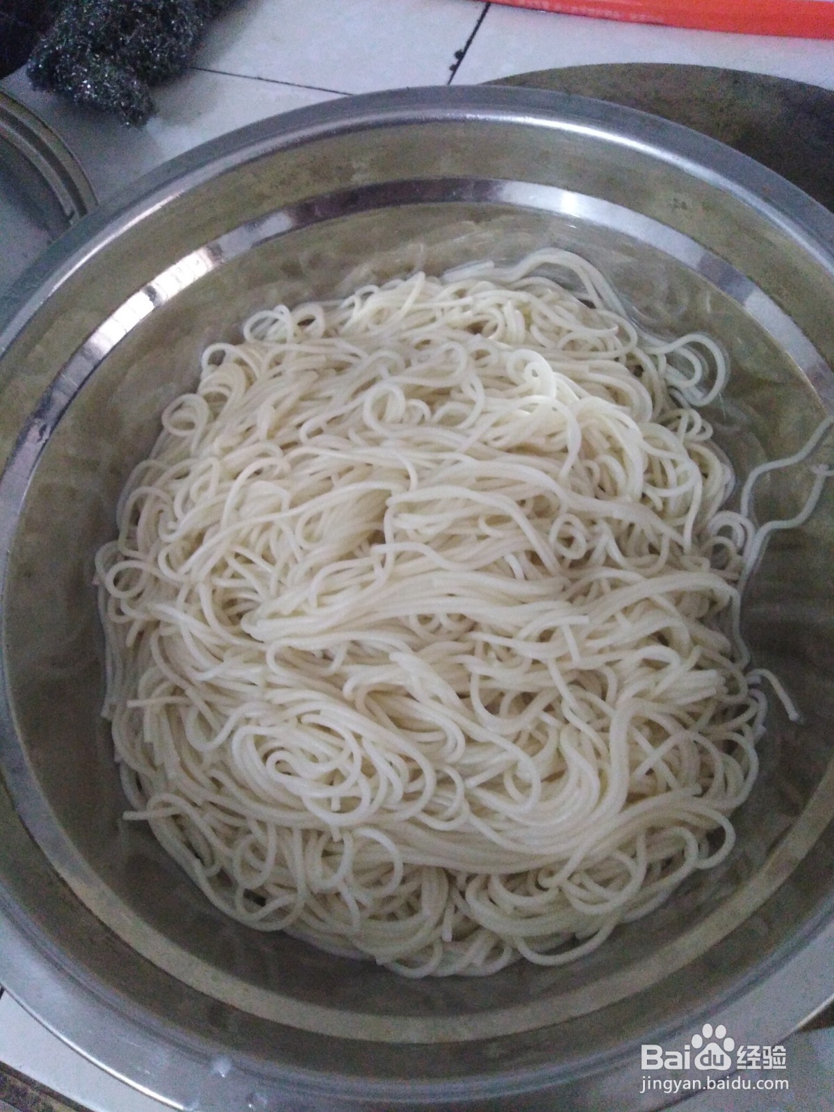 如何做狗肉面条？