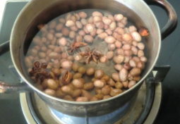 花生拌芹菜做法