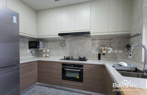 怎样用瓷砖做窗台面