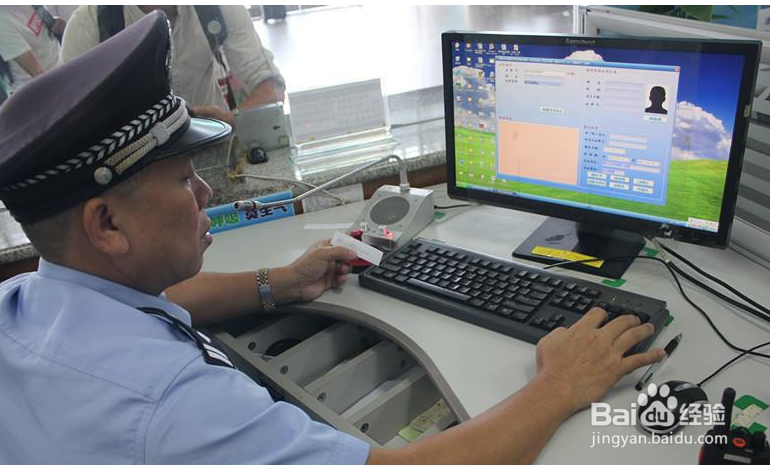 临时身份证坐高铁怎么进站