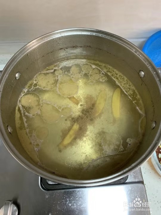 爽口的清汤牛肉粉丝汤