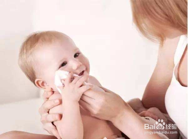 如何挑选婴儿湿巾