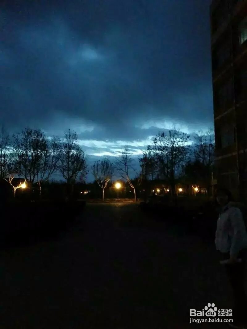 自信抑或迷茫，都请读读文章，再问问心房。