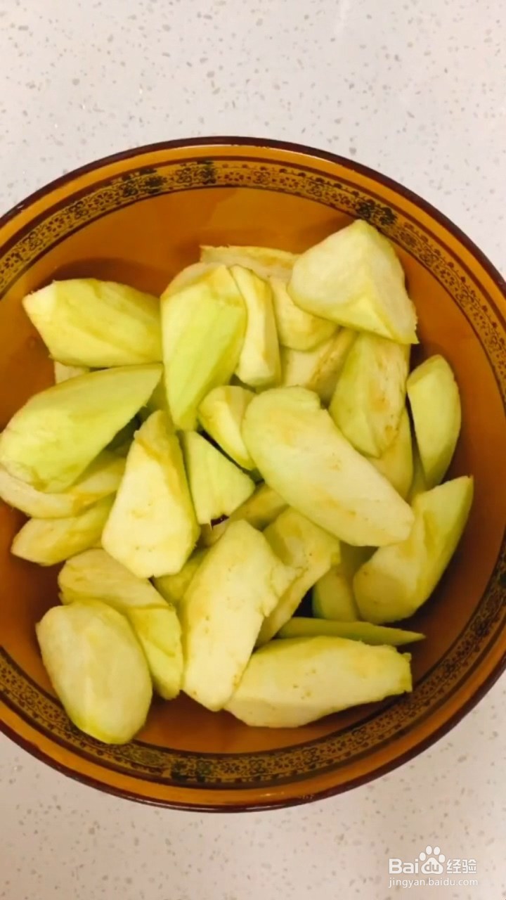 如何制作好吃的家常红烧茄子